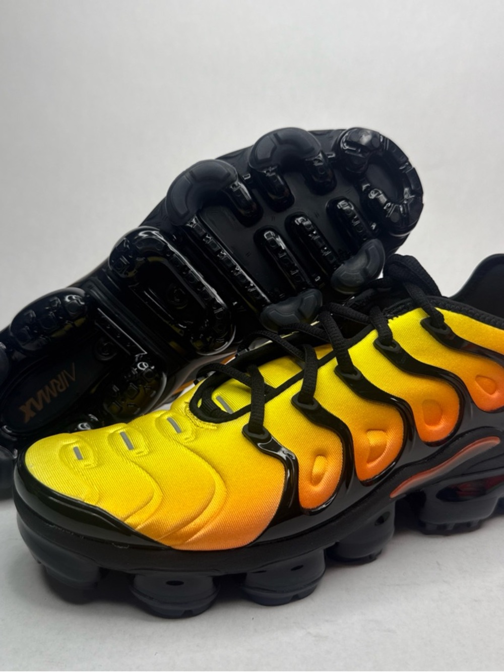 Nike Air Max Vapormax Plus Mens 8.5 Sunset Total Orange Black 924453-006 B Grade
